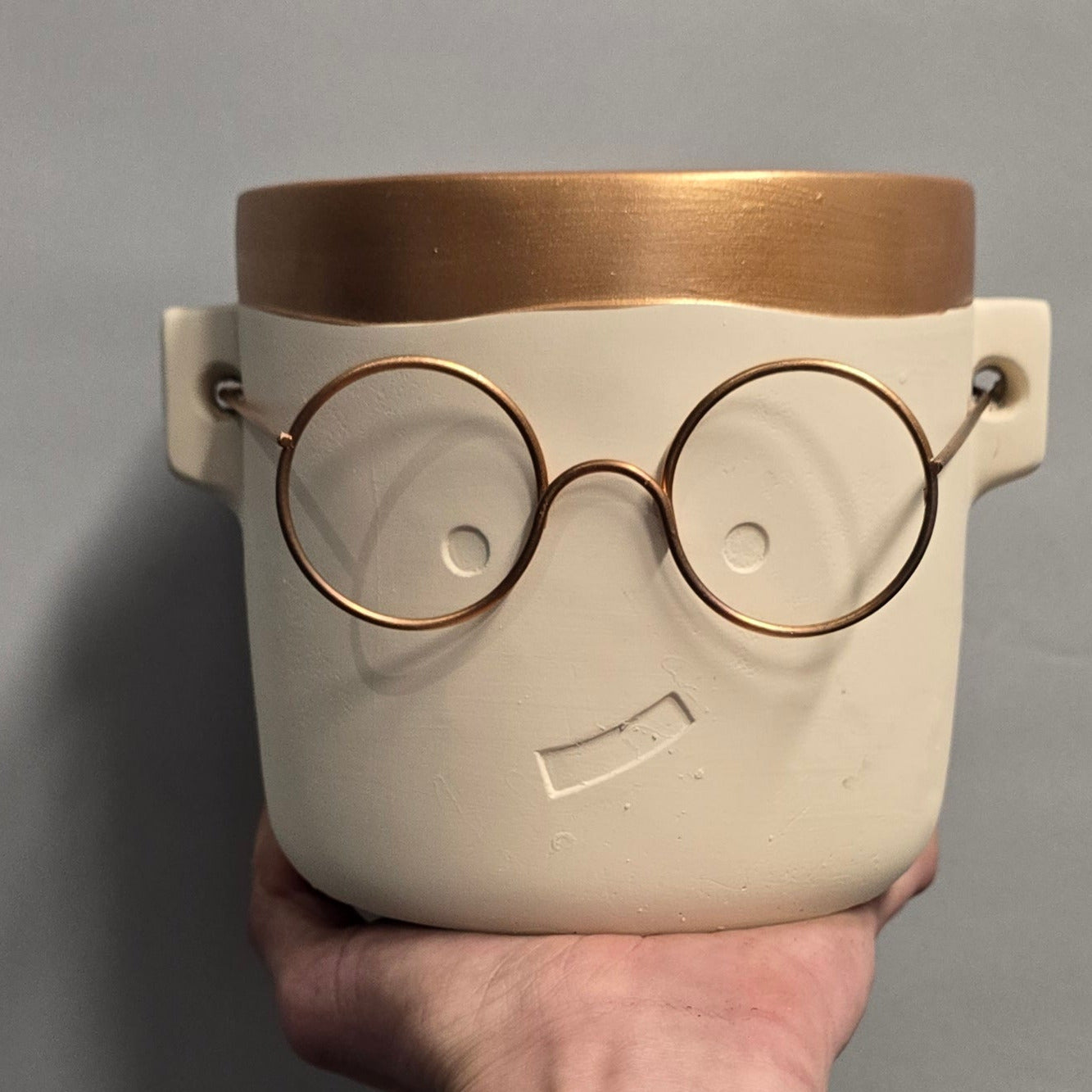 Glasses Pot - Gold